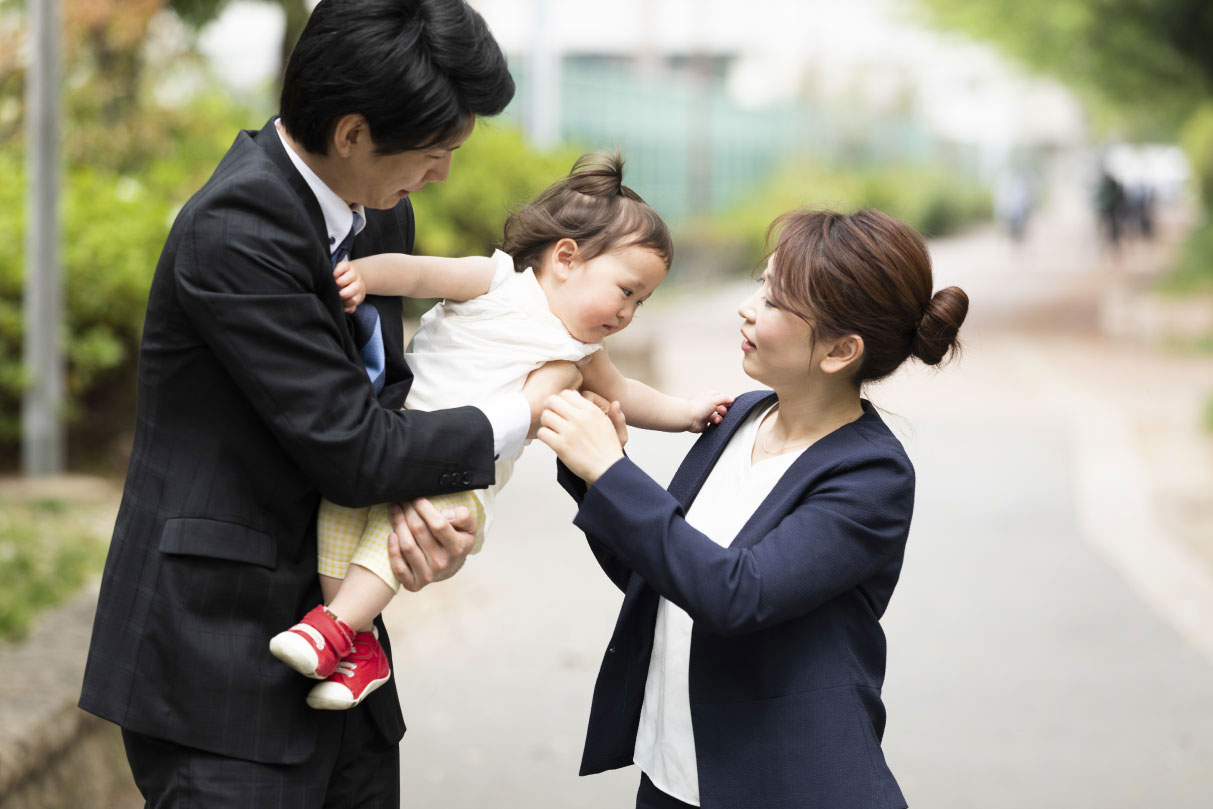 家族 共働き夫婦